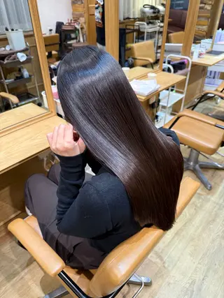 ロング カラー 千 田のヘアスタイル