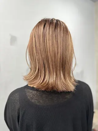 セミロング パーマ レイヤーカット 赤み消し　店長/大和のヘアスタイル