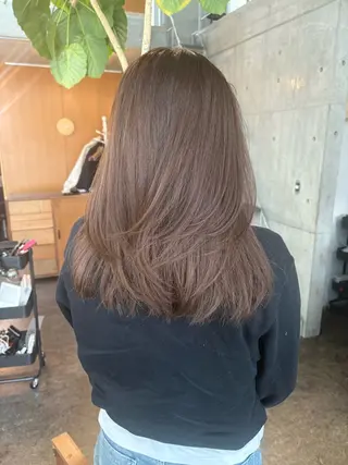 セミロング モリモト サナのヘアスタイル