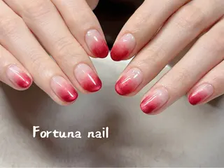 ネイル Nail •Head スパFortunaのネイルデザイン
