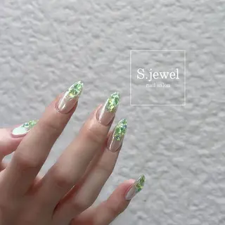 ネイル S. JEWELのネイルデザイン
