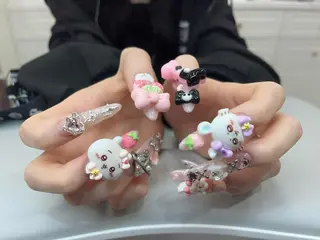 ネイル Minette nailHuongのネイルデザイン