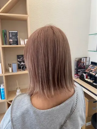 ミディアム カラー ブリーチなしWカラー 🌷宮部楓奈のヘアスタイル