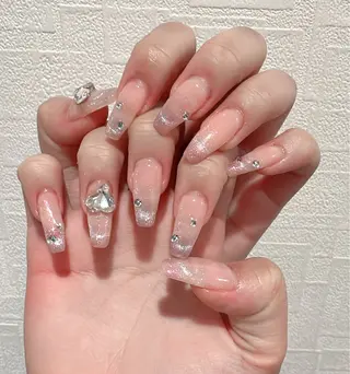 ネイル D-BEAUTY Nailsalonのネイルデザイン