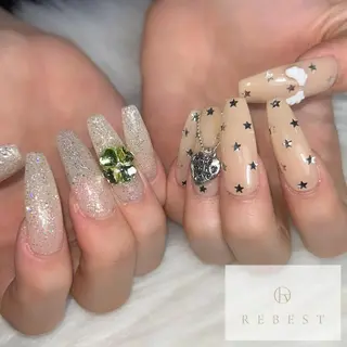 ネイル nailist SENAのネイルデザイン