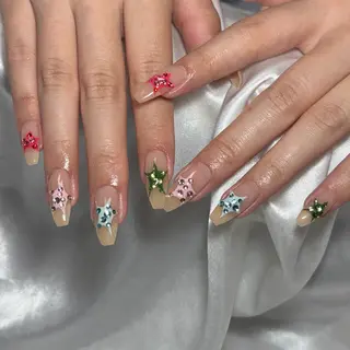 ネイル nailroom sb𓈒𓂂𓏸のネイルデザイン