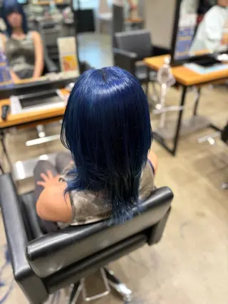 ミディアム カラー くろだ かなのヘアスタイル