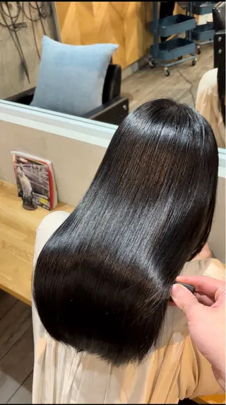 ロング 美髪矯正×髪質改善 任せて🤍Ko-taのヘアスタイル