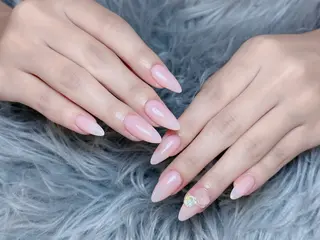 ネイル Ami Nailのネイルデザイン
