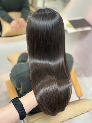 ロング きょうか🩶 /艶髪/髪質改善のヘアスタイル