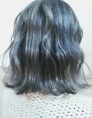 ミディアム 🇰🇷透明感×ハイ トーン🌟tomoのヘアスタイル