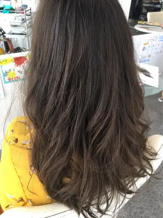 ロング カラー 川合 勇気のヘアスタイル