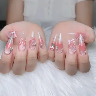 ネイル Sora  Nail 長さ出し専門店のネイルデザイン