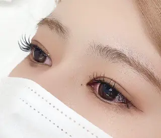 マツエク・マツパ Haruka✄ 透明感カラー🫧🌙のヘアスタイル