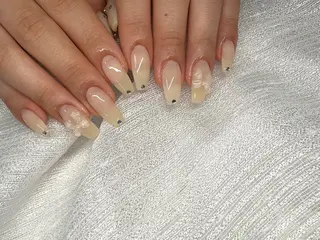 ネイル Eclat［ｴｸﾗ］ Yuriのネイルデザイン