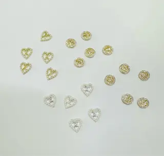 ネイル M Hのネイルデザイン