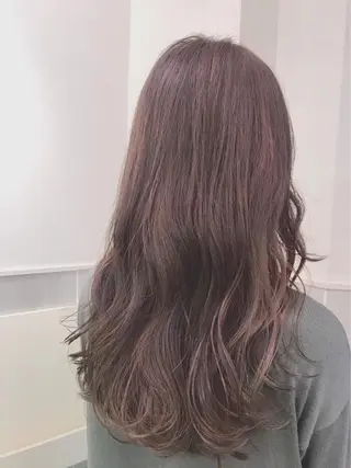ロング カラー ぱつっとボブ/ 小野あかねのヘアスタイル