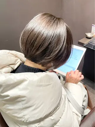 ショート 小池 穂果/ 府中のヘアスタイル