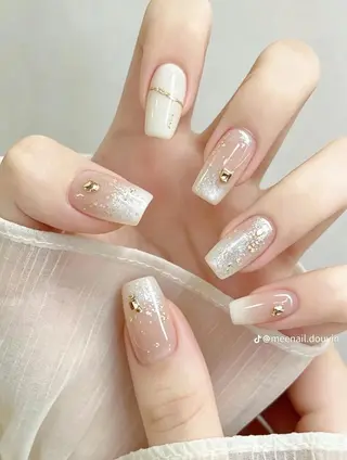 ネイル Dyo Nail_Royalのネイルデザイン