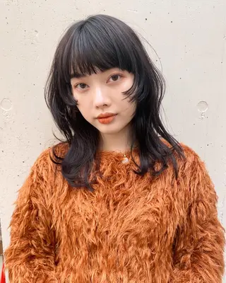 ロング サトウ ナナのヘアスタイル