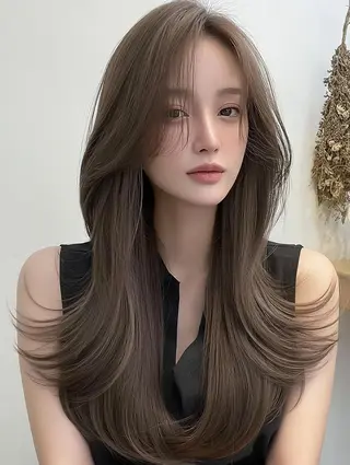 セミロング FOCUS JAPAN4のヘアスタイル