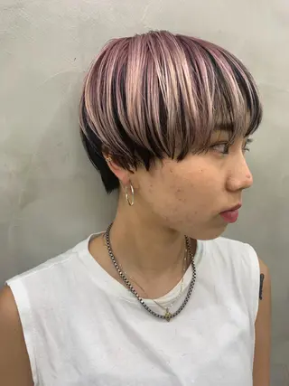 カラー 💓パーマ，💗 レイヤーカットのヘアスタイル