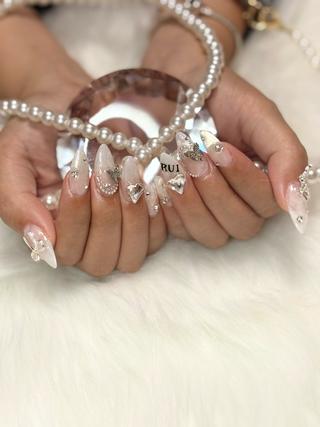 ネイル Be Rac 🖤🐍🦋🥀のネイルデザイン