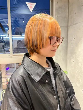 ショート カラー ハイトーンを育てる ブリーチカラー/牧原のヘアスタイル