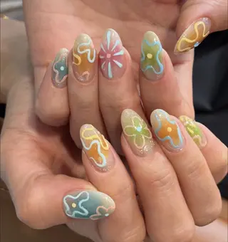ネイル エリ🫧 nail池袋東口のネイルデザイン