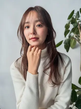ロング 丸茂 聖名のヘアスタイル