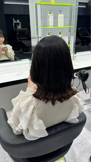 ミディアム カラー 金山 律　暖色系カラーのヘアスタイル