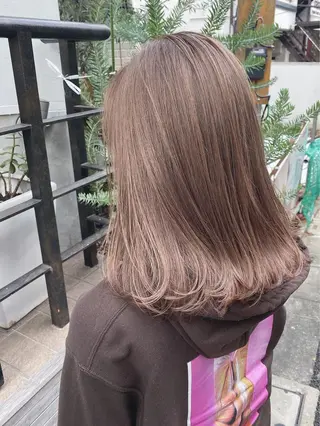 セミロング カラー ヘアアレンジ ✨ハイクオリティ✨ 山本香也のヘアスタイル