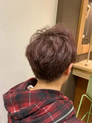 ショート カラー 🍀小顔ショート🍀 有賀祐貴のヘアスタイル