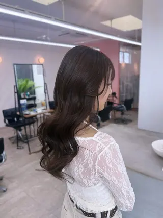 ロング カラー NAO／ KOS pinkのヘアスタイル
