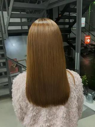セミロング 御器所／髪質 改善カラー／まりえのヘアスタイル