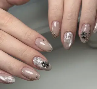 ネイル Pure&Rich Nailのネイルデザイン