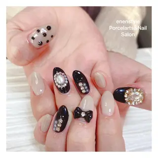 ミディアム ネイル 🐾enen style 🐾のネイルデザイン