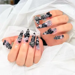 ロング カラー Bling Salonのネイルデザイン
