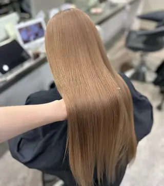 ロング カラー 小林 円香のヘアスタイル