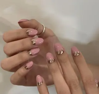 ネイル Pure&Rich Nailのネイルデザイン