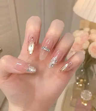 ネイル ユリ 💕のネイルデザイン