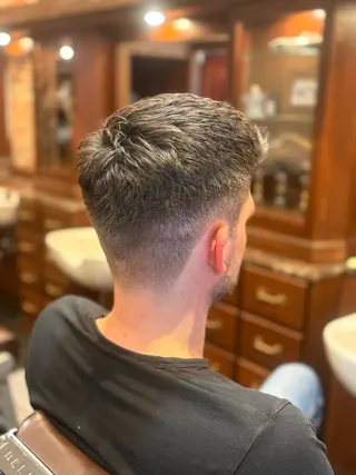 ショート パーマ メンズ 杉本 翔希のヘアスタイル