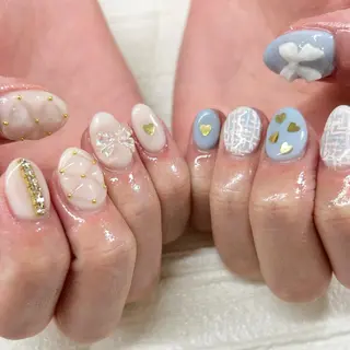 ネイル マツエク・マツパ アイブロウ new me"のネイルデザイン
