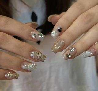 ネイル Molly _nailのネイルデザイン