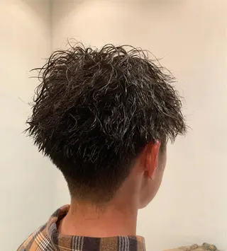 メンズ 斉藤大河 カラー/縮毛矯正のヘアスタイル