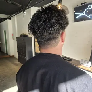 ショート パーマ メンズ ハヤシ マユ ✂ 府中美容室のヘアスタイル
