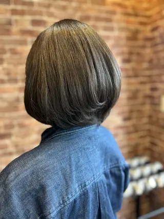 ショート カラー パーマ ヘアアレンジ メンズ キッズ ネイル マツエク・マツパ アイブロウ 久木原 ゆりのヘアスタイル