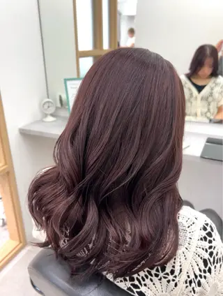 ミディアム カラー ヘアアレンジ 李奈🌼レイヤー/ 透明感カラーブリーチのヘアスタイル