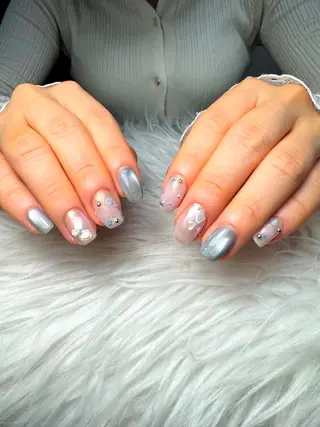 ネイル Anmi Nail 新宿のネイルデザイン
