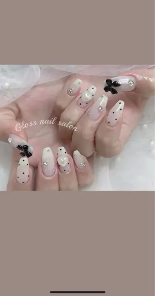 ネイル miho🍎 Gloss nailのネイルデザイン